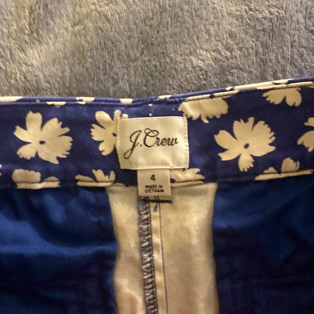 J crew shorts - Picture 4 of 4